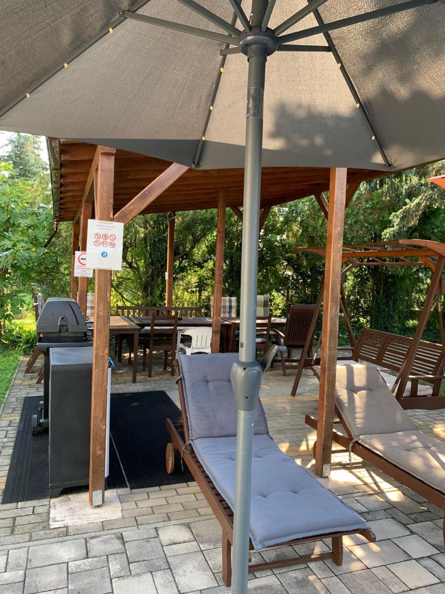 Akos Haz Villa Siofok Exterior photo